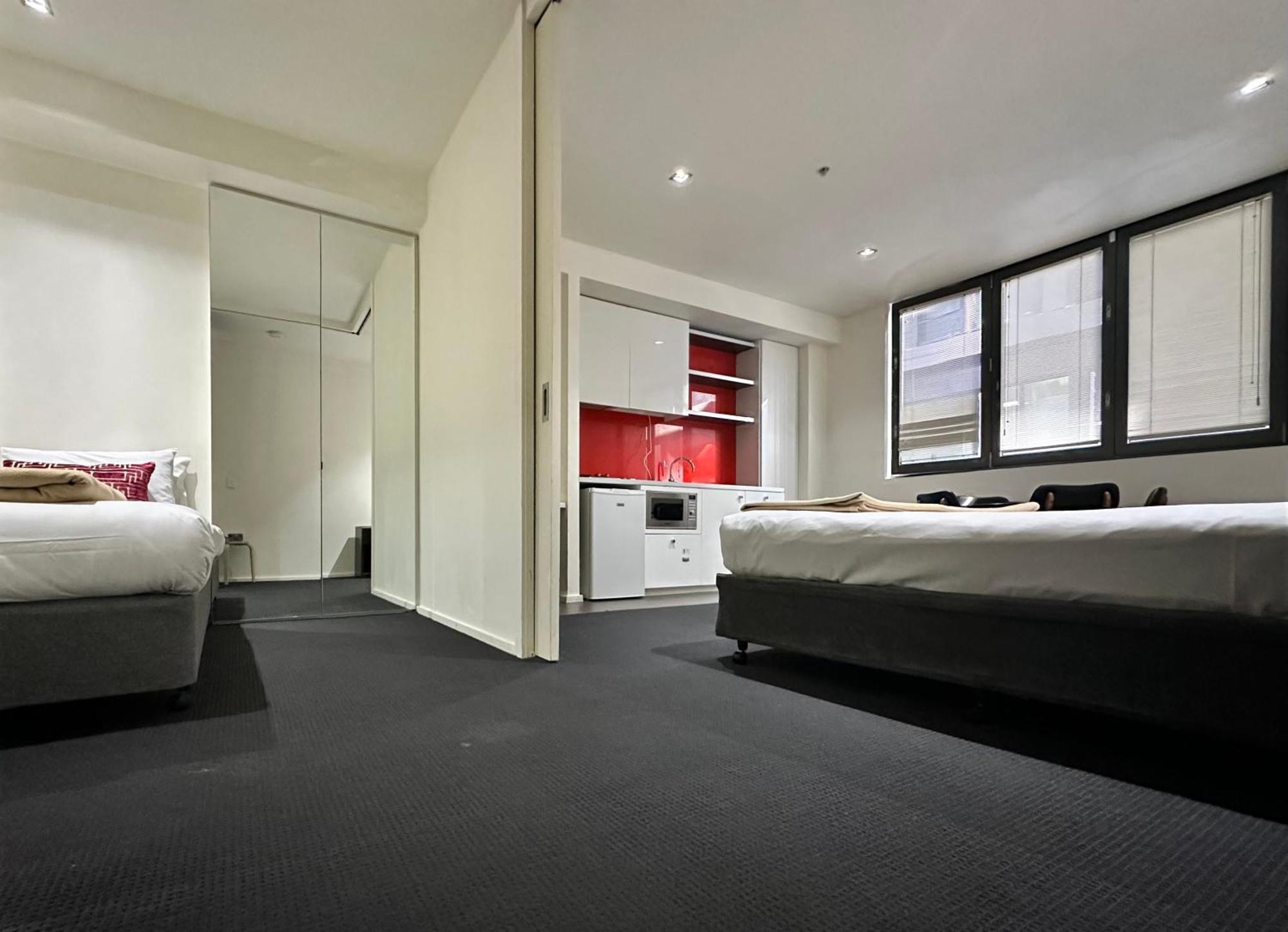 Comfort Apartments On Elizabeth Melbourne City Exterior foto