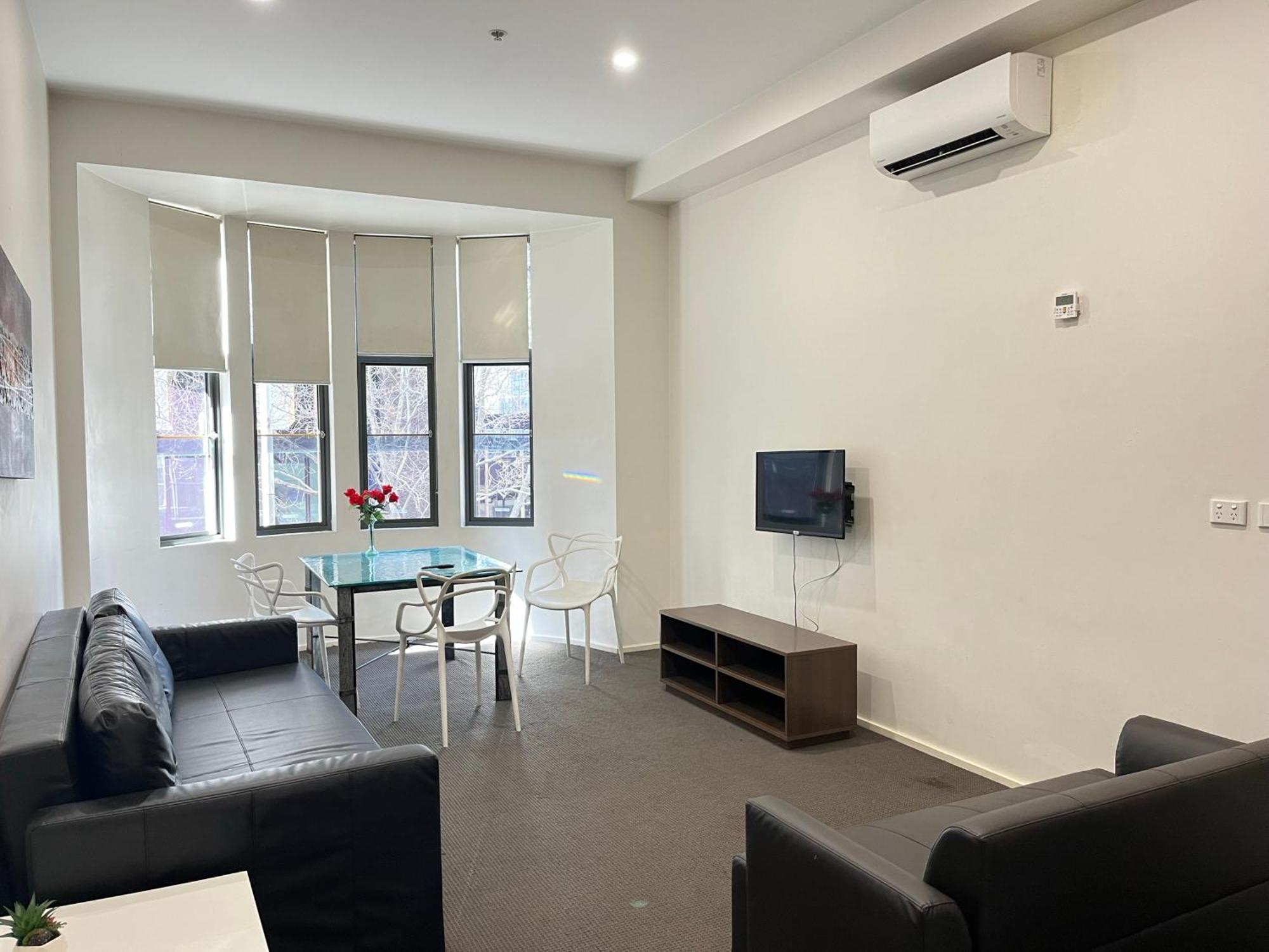Comfort Apartments On Elizabeth Melbourne City Exterior foto