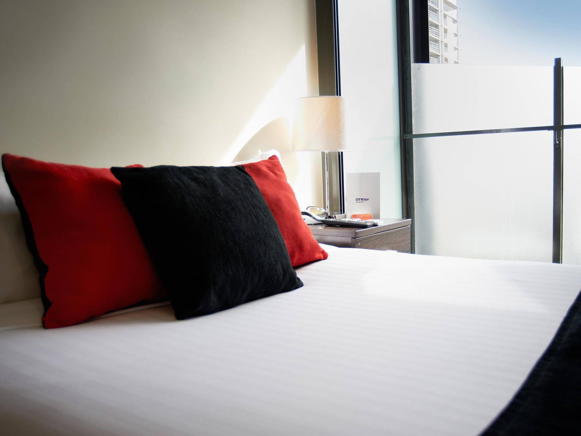 Comfort Apartments On Elizabeth Melbourne City Exterior foto